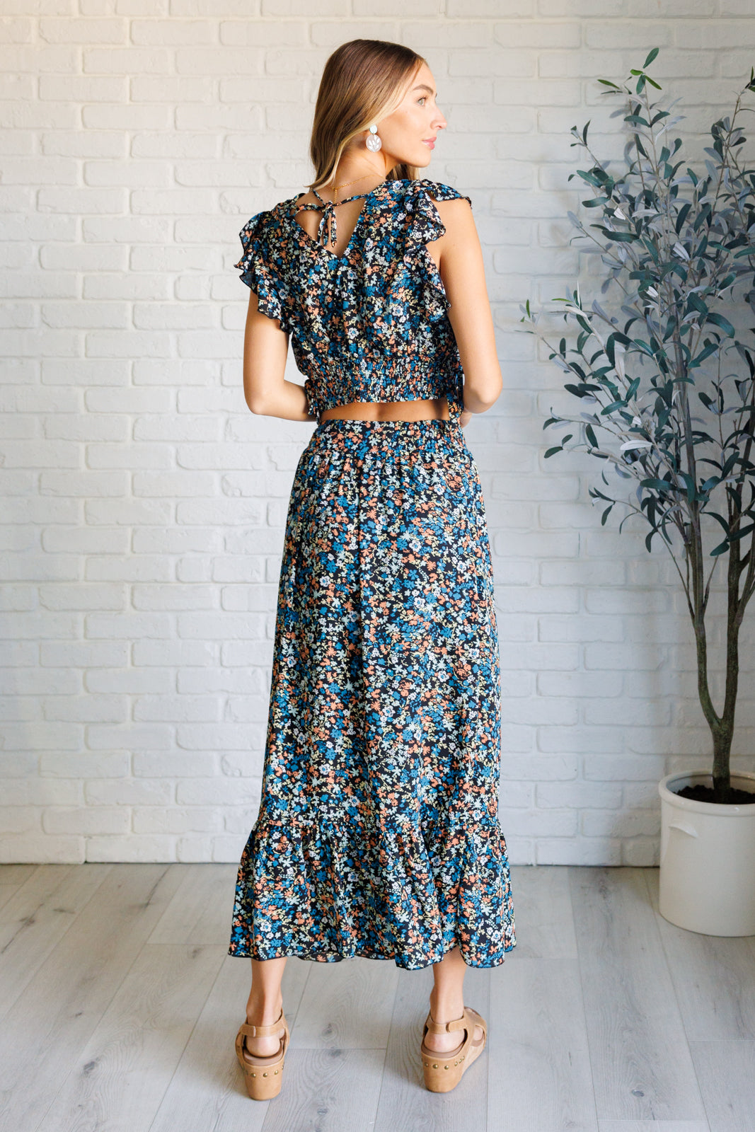 Flutter of Florals V-Neck Crop and Skirt Set - Lavish Fix