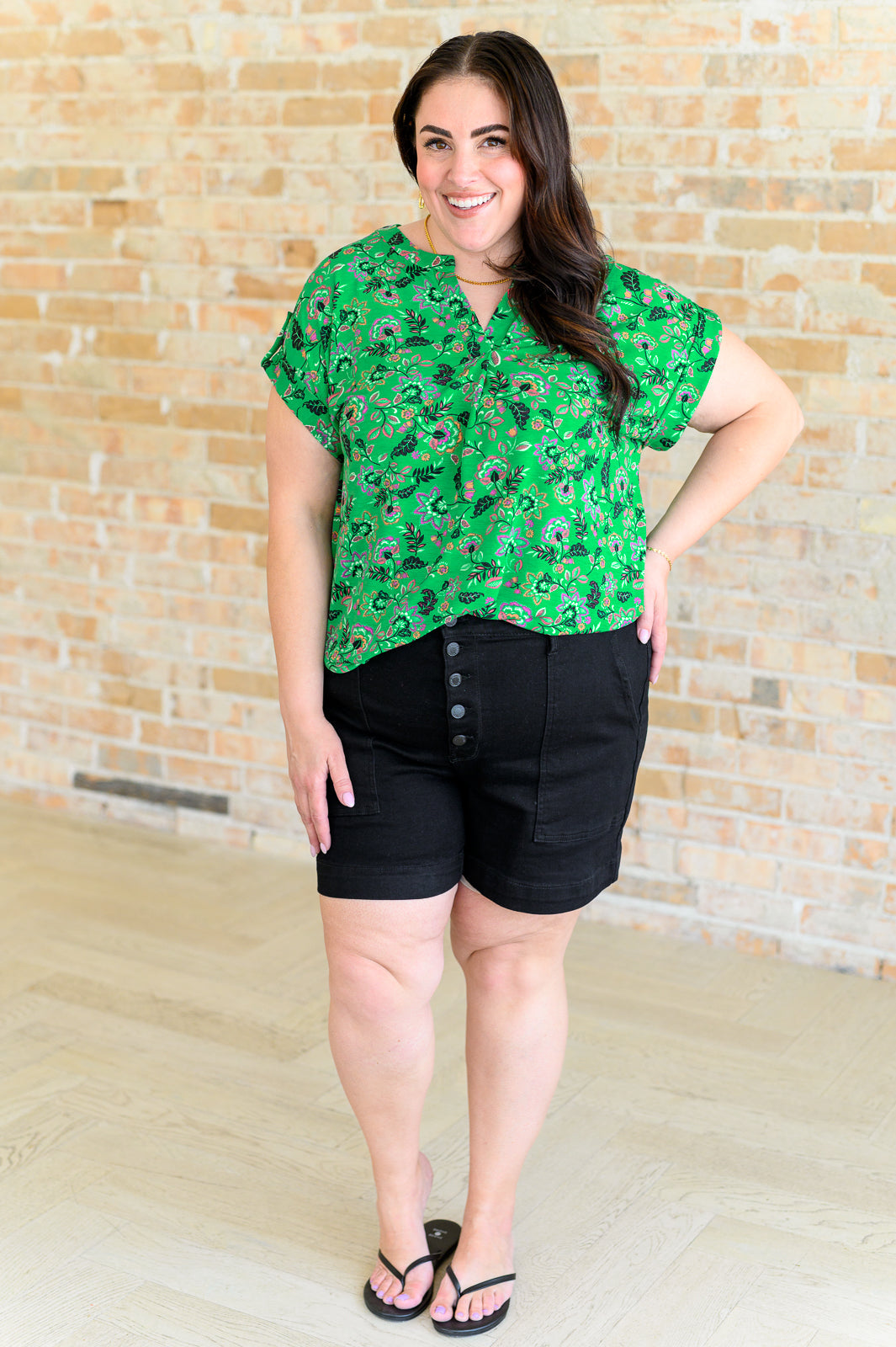 Lizzy Cap Sleeve Top in Green and Black Floral - Lavish Fix