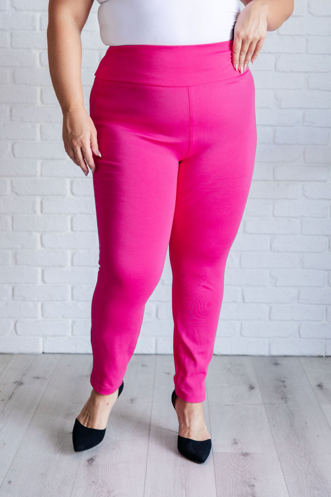 Magic Skinny 28" Pants in Hot Pink - Lavish Fix