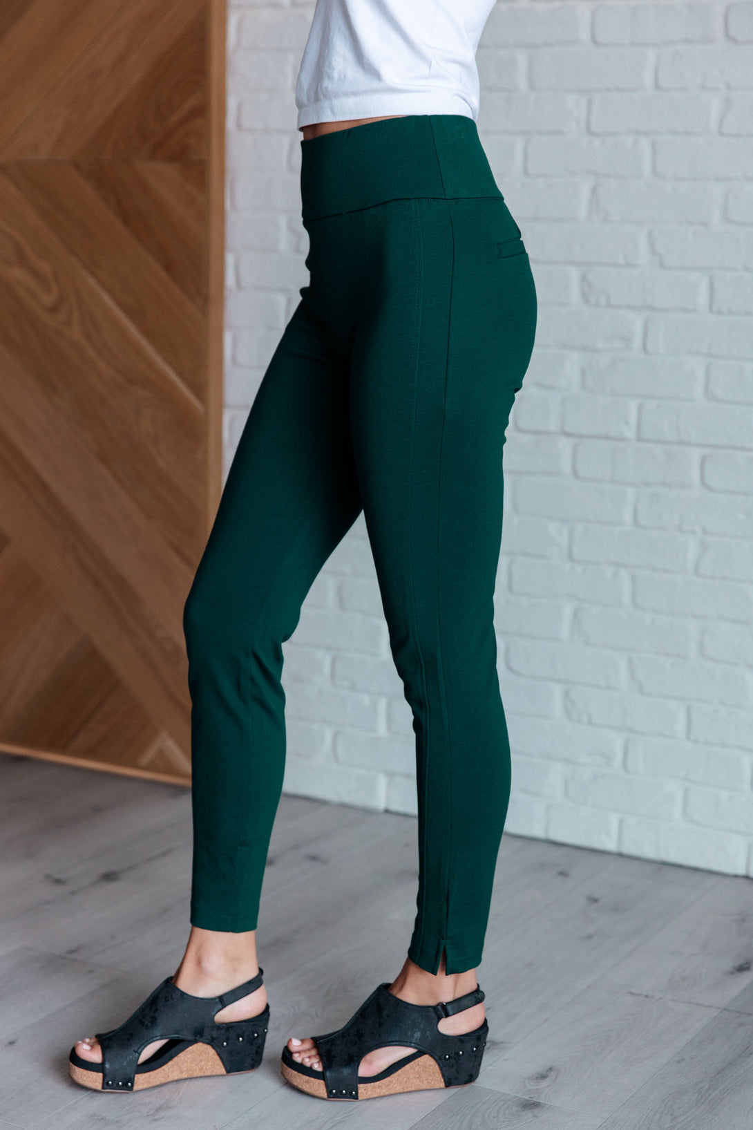 Magic Skinny 28" Pants in Hunter Green - Lavish Fix