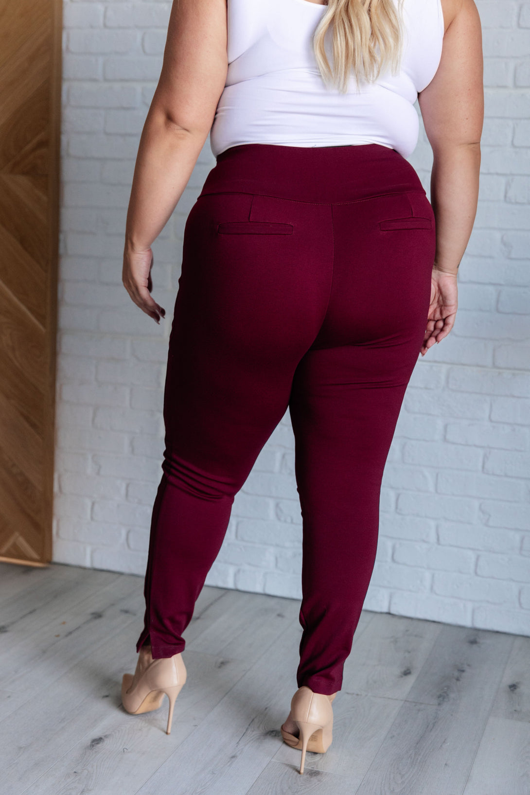 Magic Skinny 28" Pants in Wine - Lavish Fix