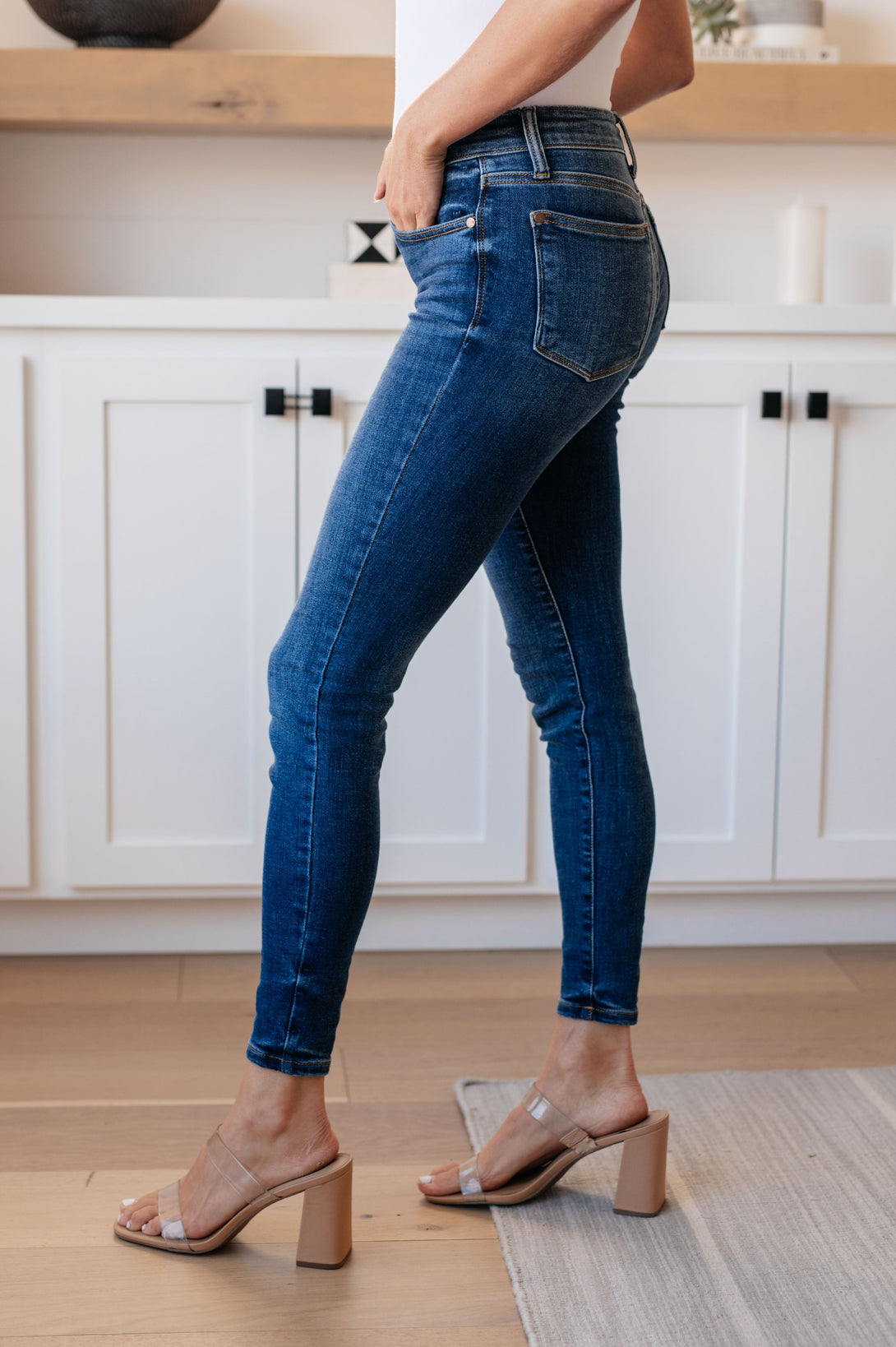 Maxine Mid-Rise Skinny Jeans - Lavish Fix