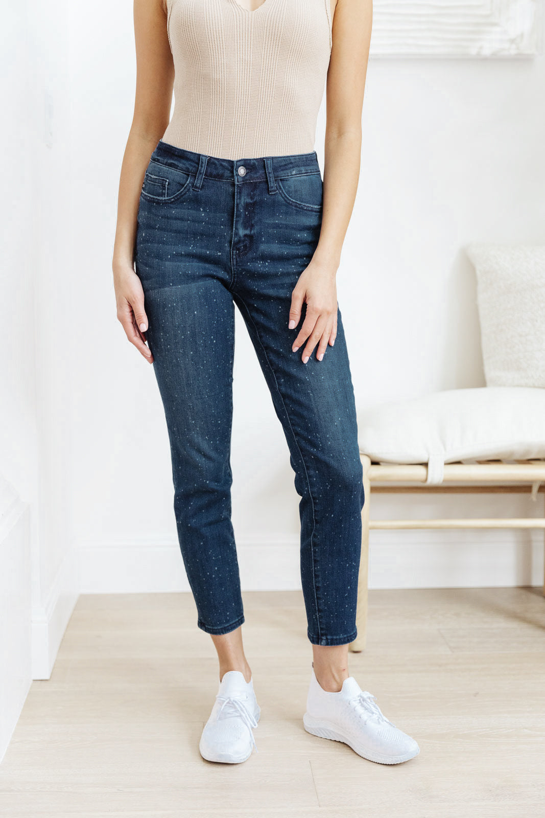 Mid-Rise Relaxed Fit Mineral Wash Jeans - Lavish Fix