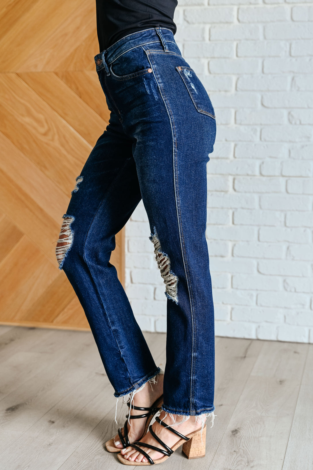 Montana High Rise Rigid Magic Distressed Straight Jeans - Lavish Fix