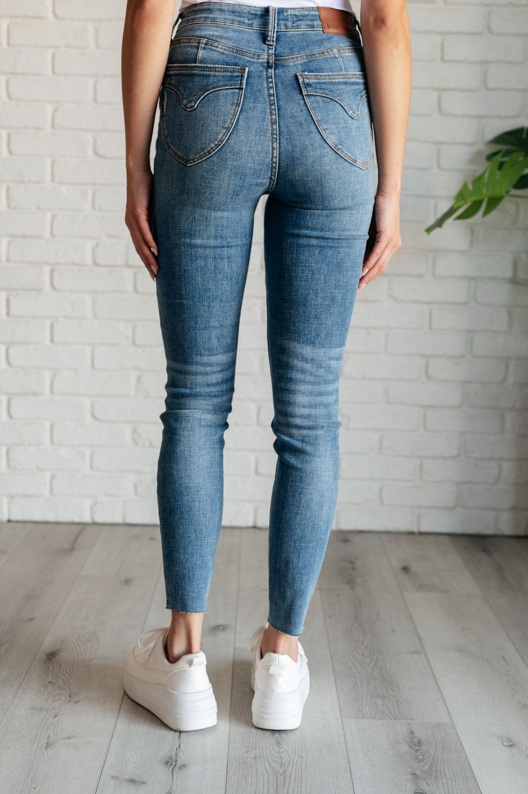 Nicole Tummy Control Skinny Jeans in Vintage Wash - Lavish Fix