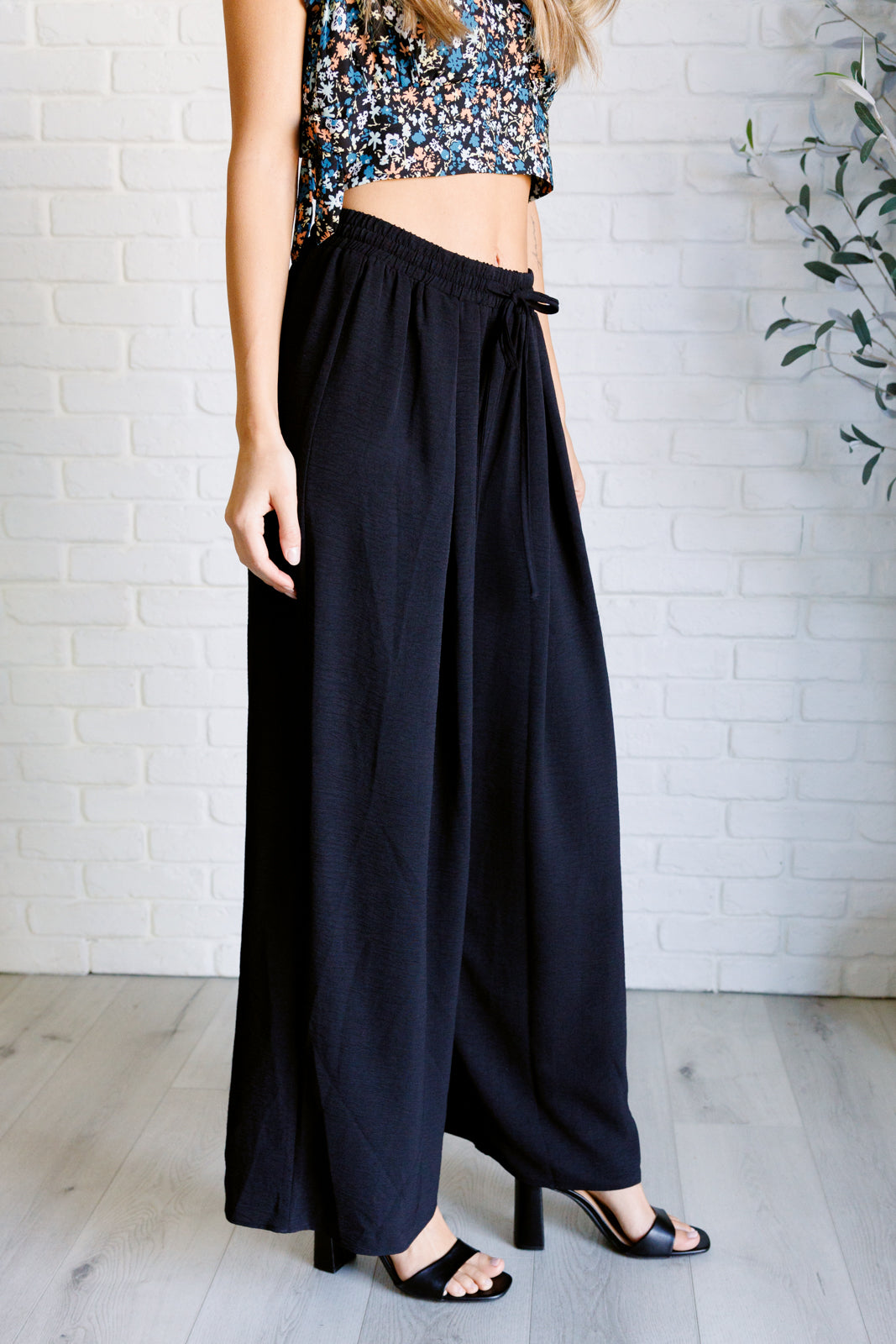 Send it On Wide Leg Pants - Lavish Fix