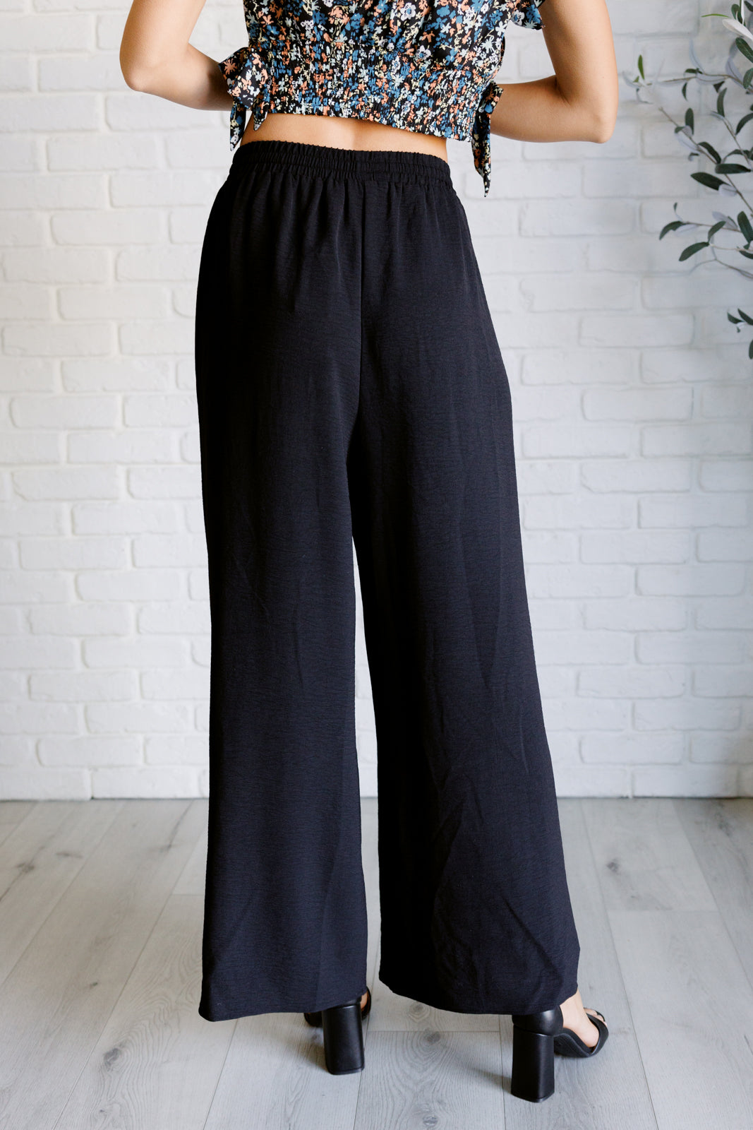 Send it On Wide Leg Pants - Lavish Fix