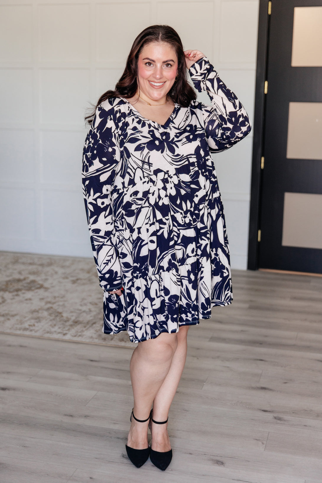 Worthwhile Moment Floral Tiered Dress in Oatmeal and Navy - Lavish Fix