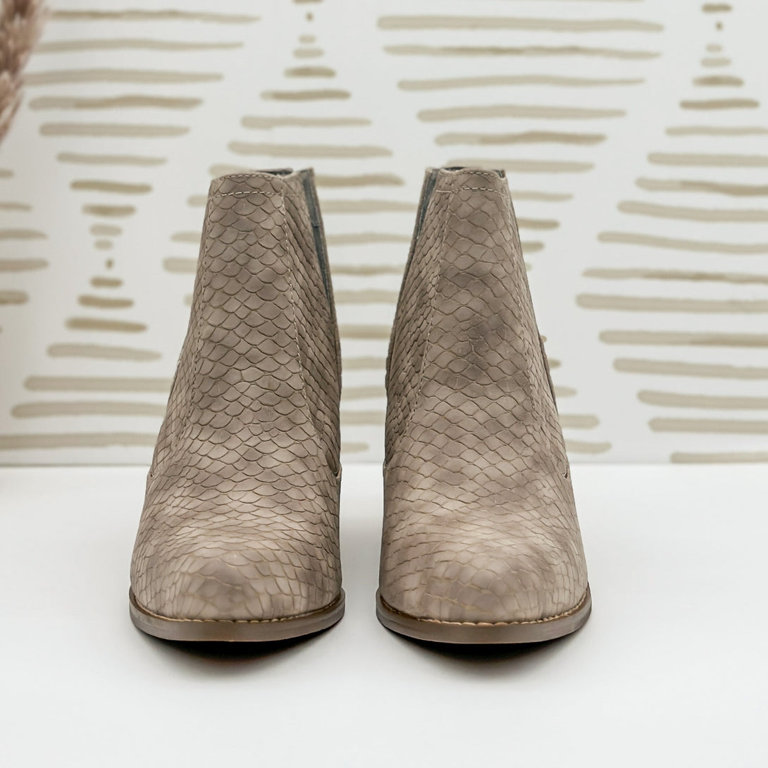 Tarim Bootie in Taupe - Lavish Fix