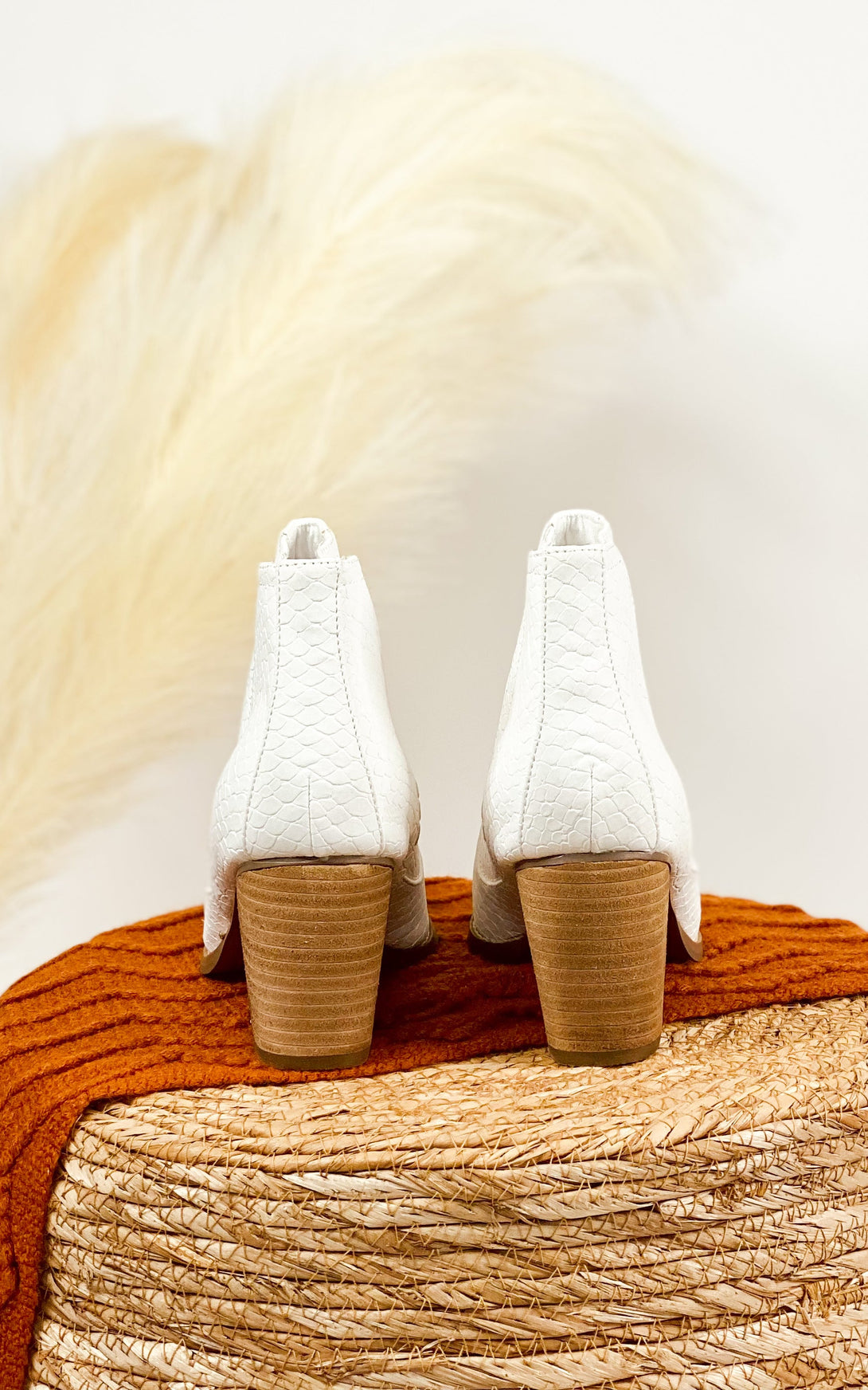 Tarim Bootie in White - Lavish Fix